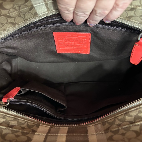 Coach VGUC Tote - Picture 4 of 8